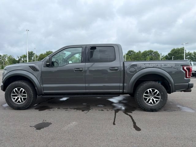 Used 2018 Ford F150 Raptor w/ Equipment Group 802A Luxury AWD/4WD image 12