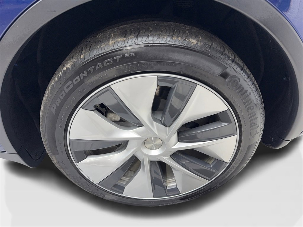 Used 2022 Tesla Model Y Long Range image 74