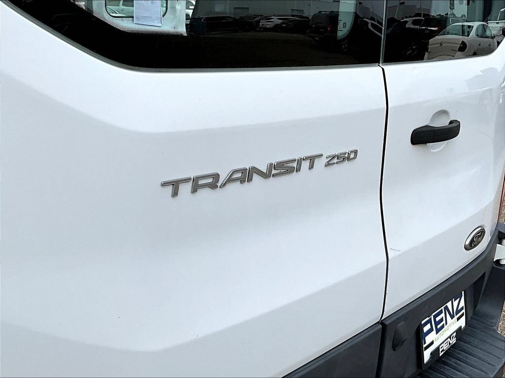 Used 2016 Ford Transit 250 130 Low Roof w/ Exterior Upgrade Package RWD image 25