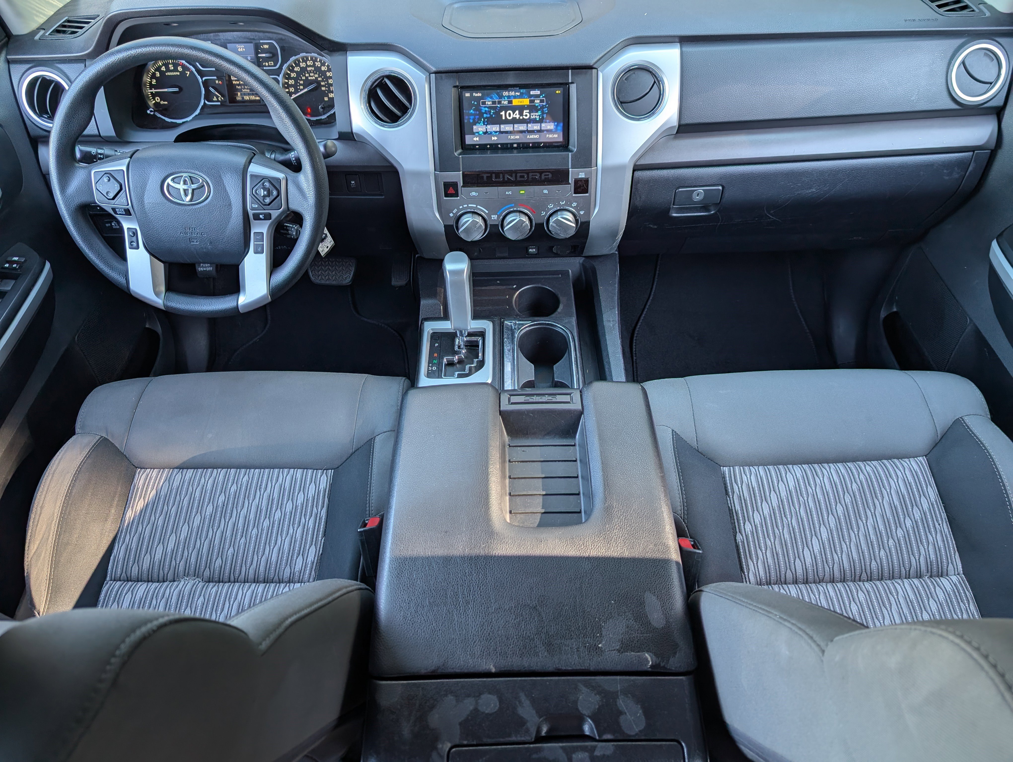 Used 2018 Toyota Tundra SR5 w/ SR5 Upgrade Package image 22