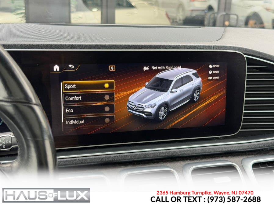 Used 2020 Mercedes-Benz GLE 350 4MATIC w/ AMG Line Exterior image 39