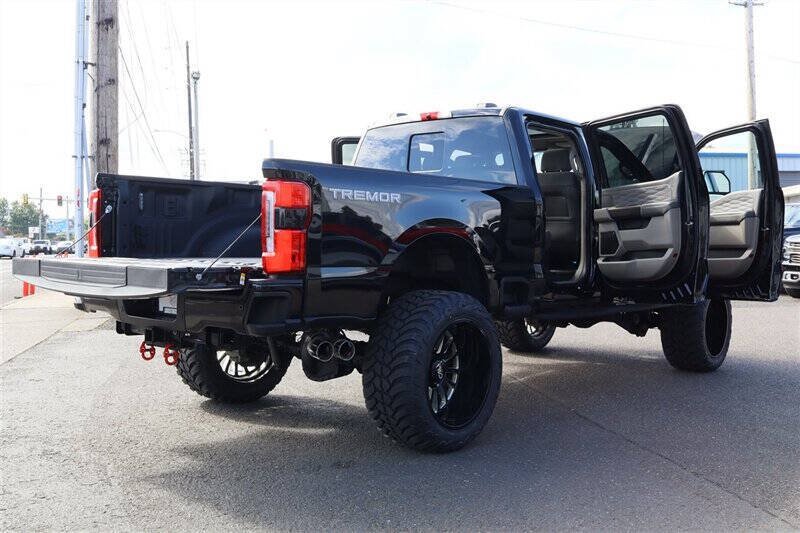 Used 2026 Ford F350 Platinum w/ Platinum Plus Package AWD/4WD image 43
