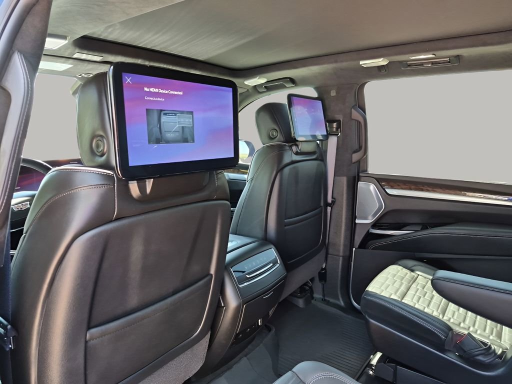 Certified 2026 Cadillac Escalade ESV Platinum Sport w/ LPO, ONYX Package image 18