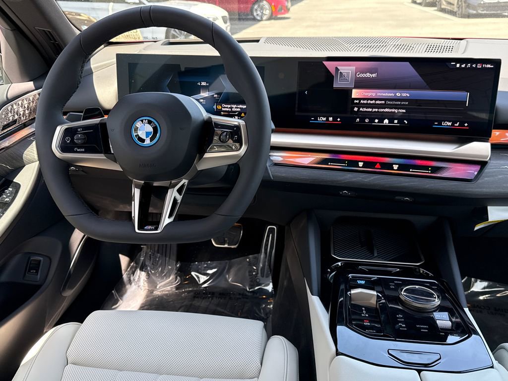 New 2026 BMW i5 eDrive40 w/ M Sport Package RWD image 20
