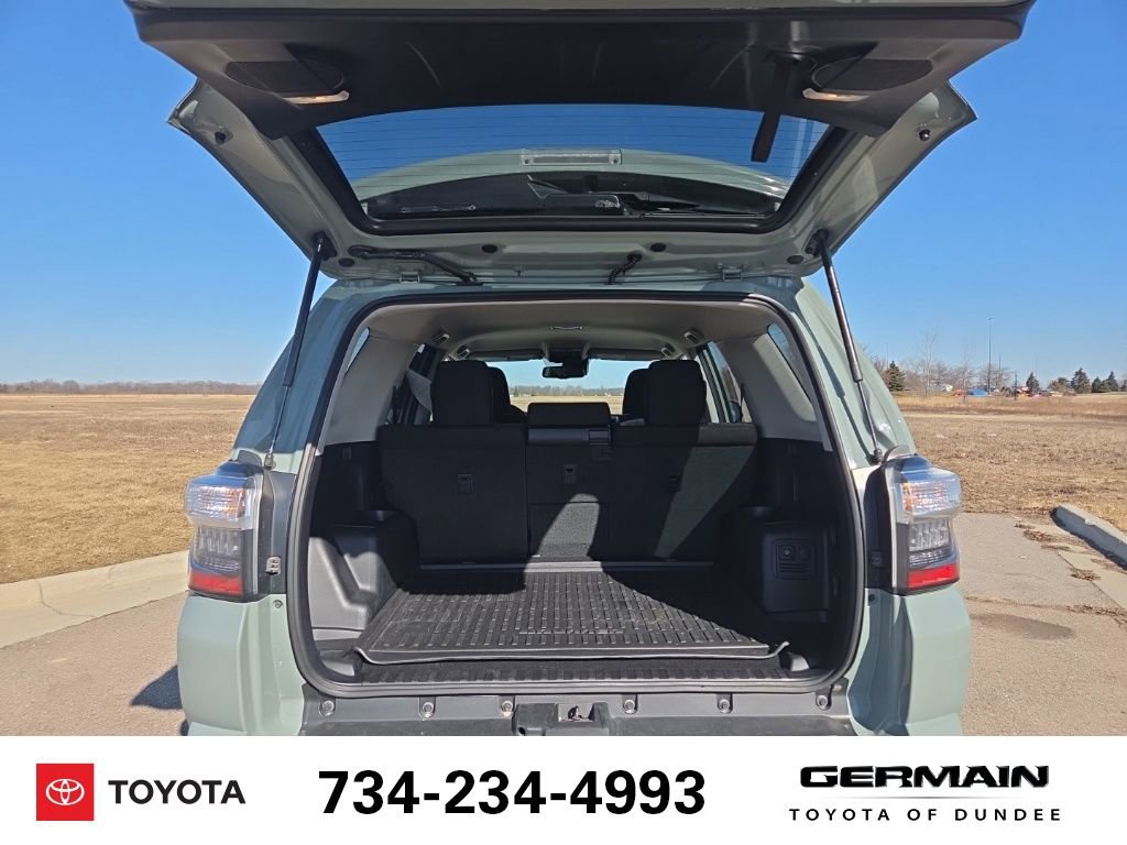 Used 2023 Toyota 4Runner TRD Off-Road image 24