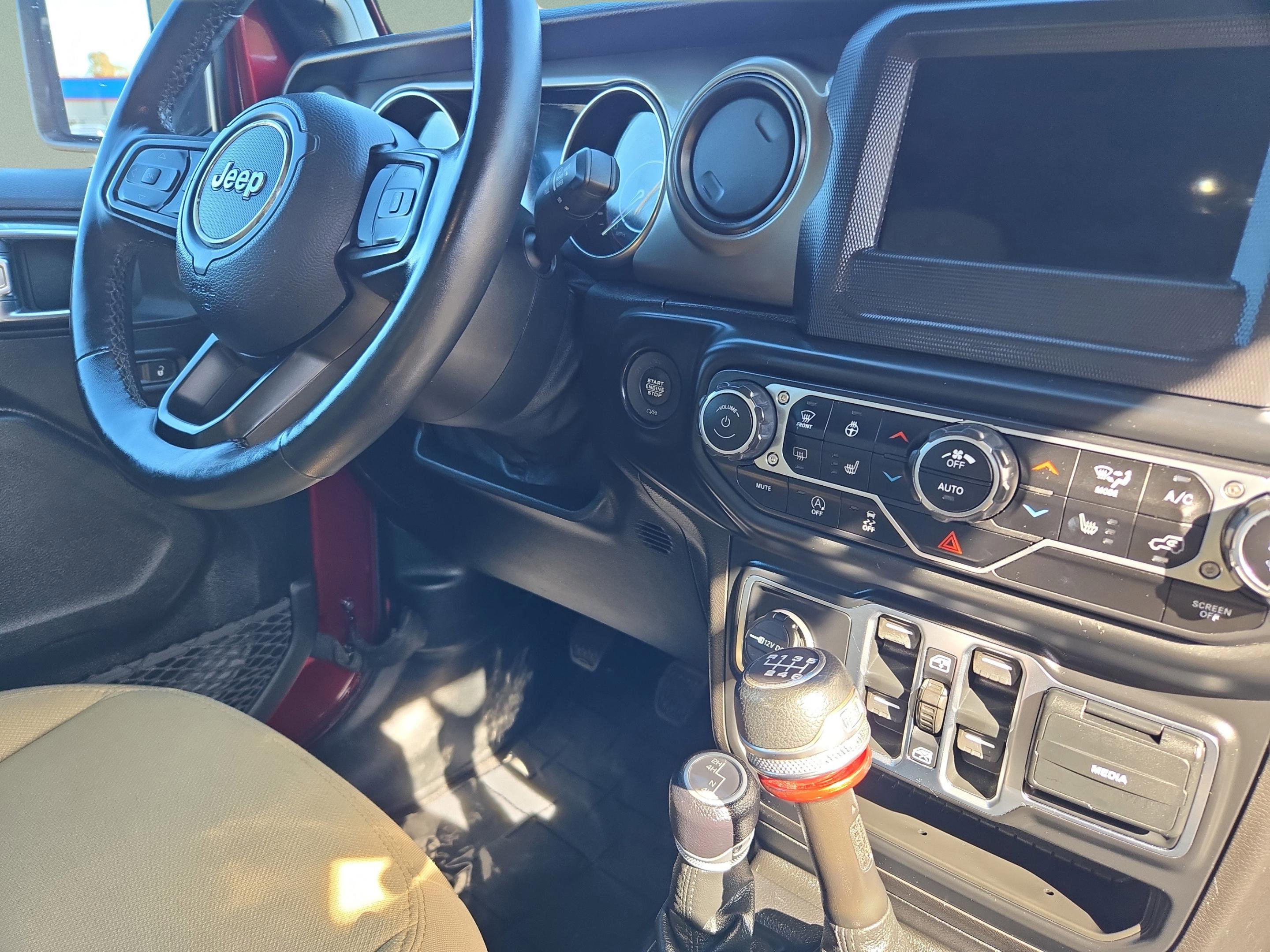 Used 2021 Jeep Wrangler Unlimited Sport image 31