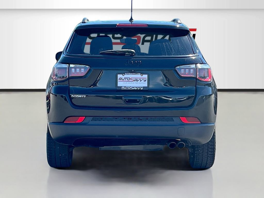 Used 2018 Jeep Compass Latitude FWD image 6