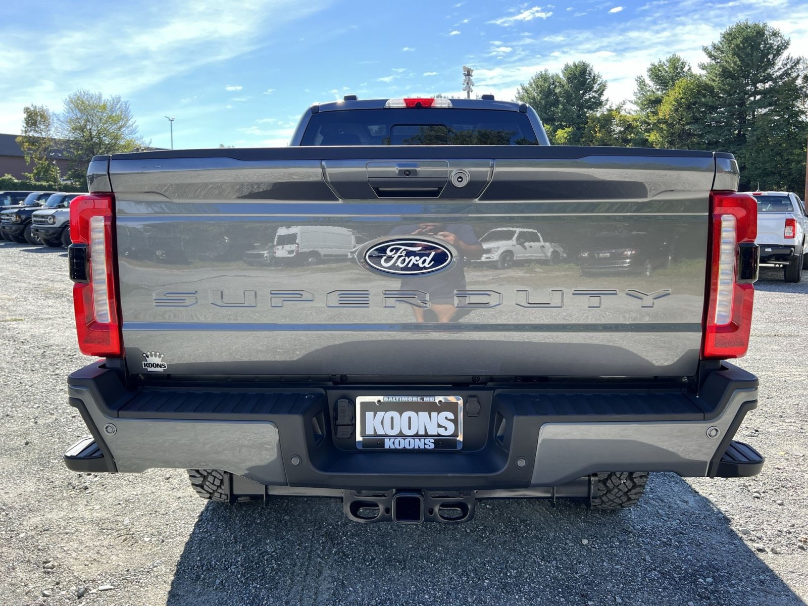 New 2027 Ford F350 Lariat w/ Tremor Off-Road Package AWD/4WD image 5