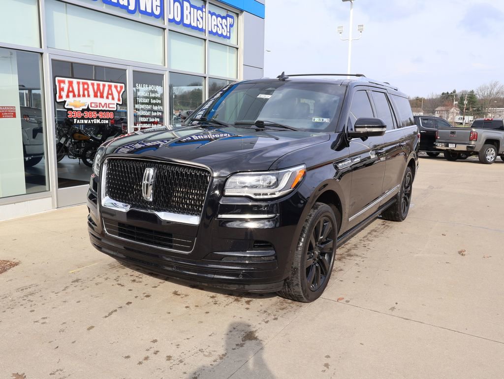 Used 2022 Lincoln Navigator L Reserve image 6