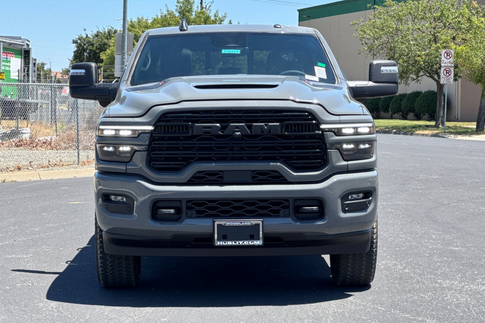New 2026 RAM 3500 Laramie AWD/4WD image 8