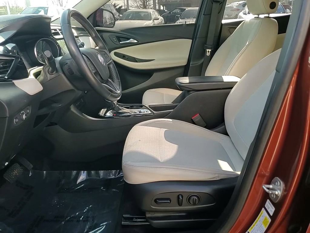 Used 2021 Buick Encore GX Select image 24