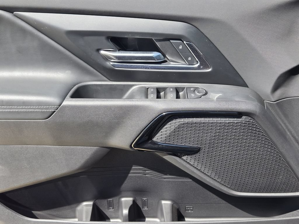 New 2026 Chevrolet Silverado EV LT AWD/4WD image 18