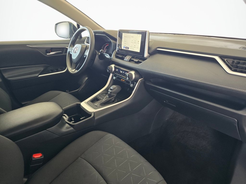 Certified 2025 Toyota RAV4 XLE AWD/4WD image 41