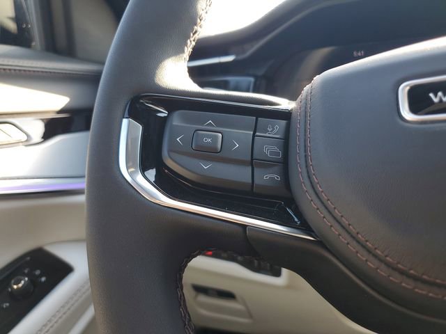 New 2025 Jeep Wagoneer S Limited AWD/4WD image 28