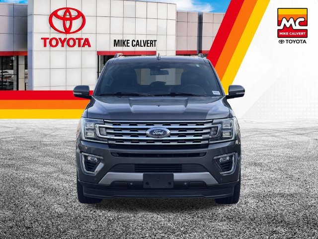 Used 2018 Ford Expedition Limited w/ Equipment Group 302A RWD image 2