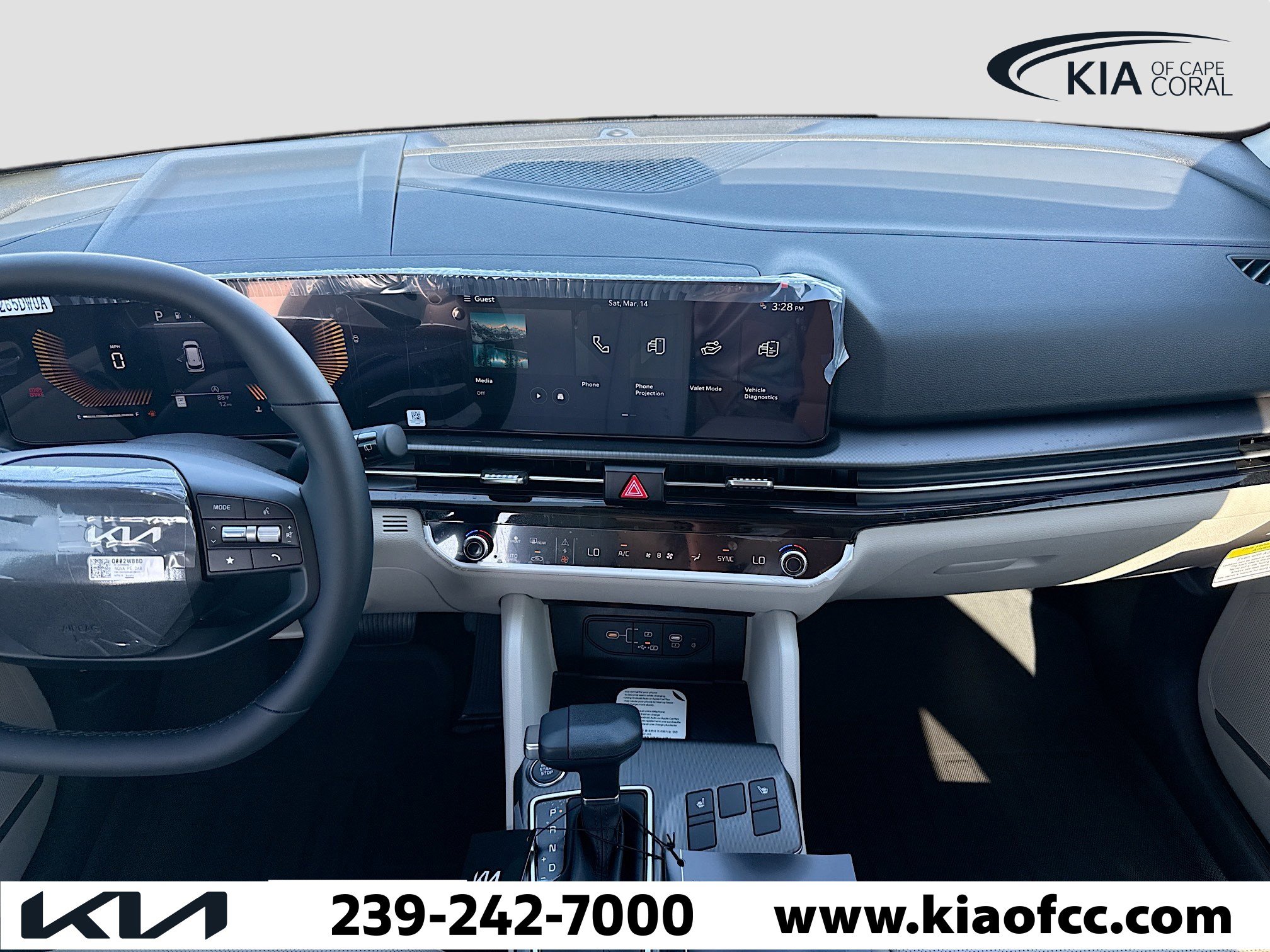 New 2026 Kia Sportage EX image 18
