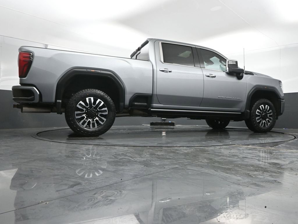 Used 2024 GMC Sierra 3500 Denali Ultimate image 48