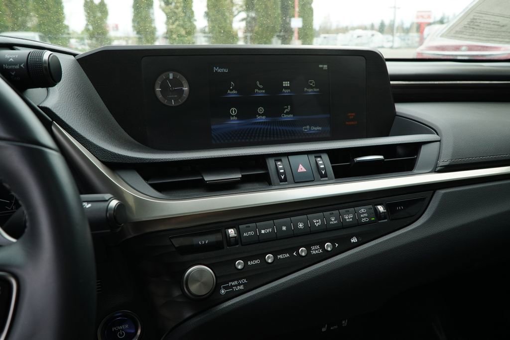 Used 2021 Lexus ES 300h w/ Premium Package FWD image 18