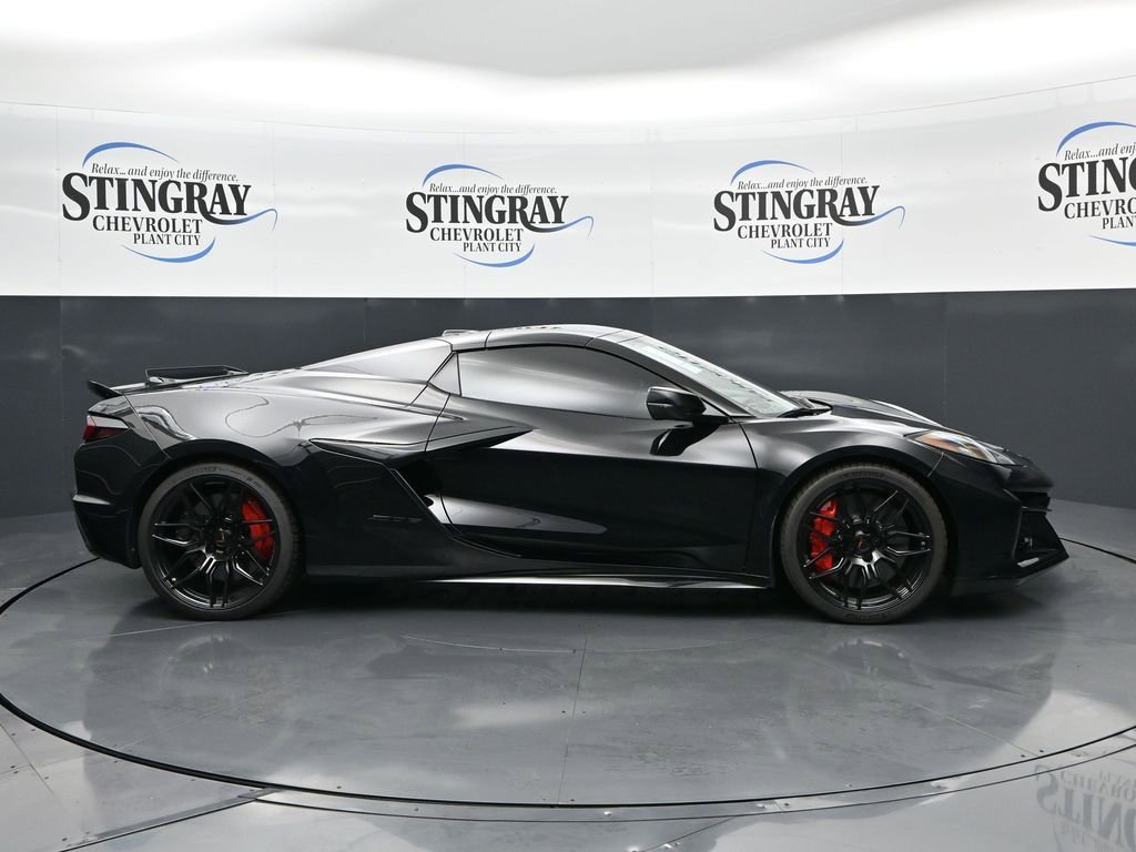 Used 2023 Chevrolet Corvette Z06 w/ Stealth Interior Trim Package image 8