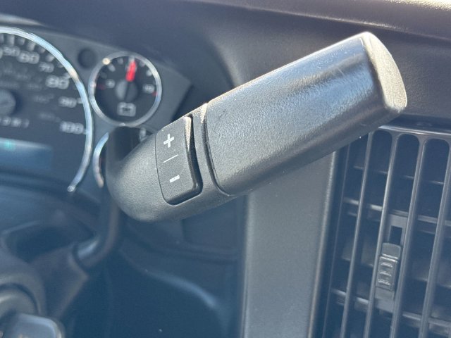 Used 2016 Chevrolet Express 2500 RWD image 15