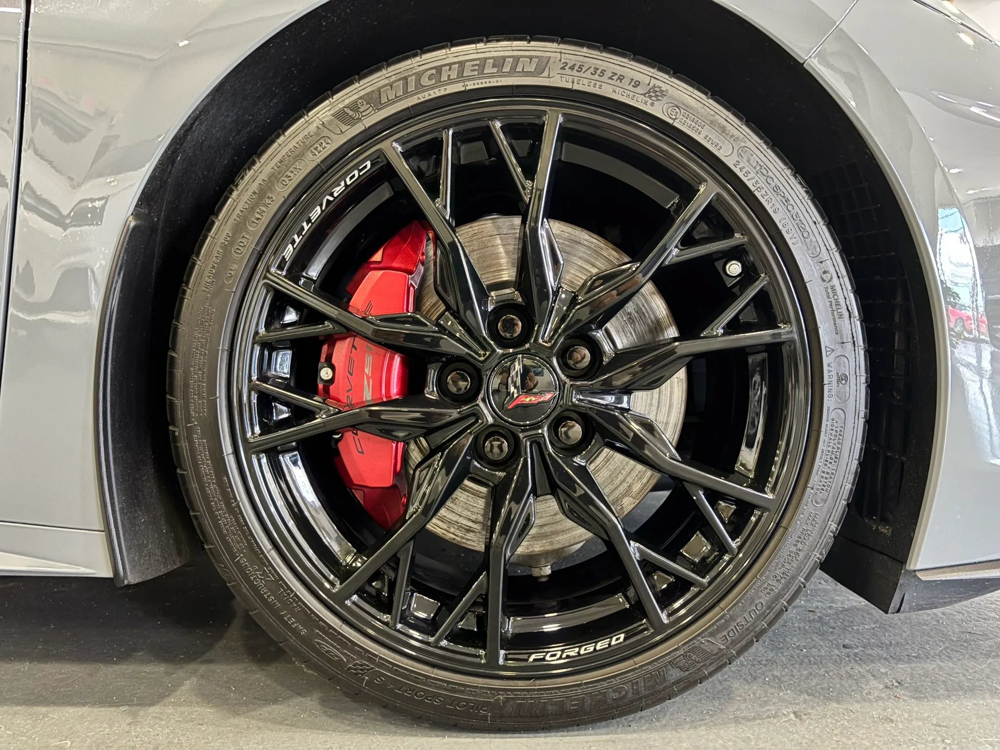 Used 2025 Chevrolet Corvette Stingray Preferred Conv w/ Z51 Performance Package RWD image 53