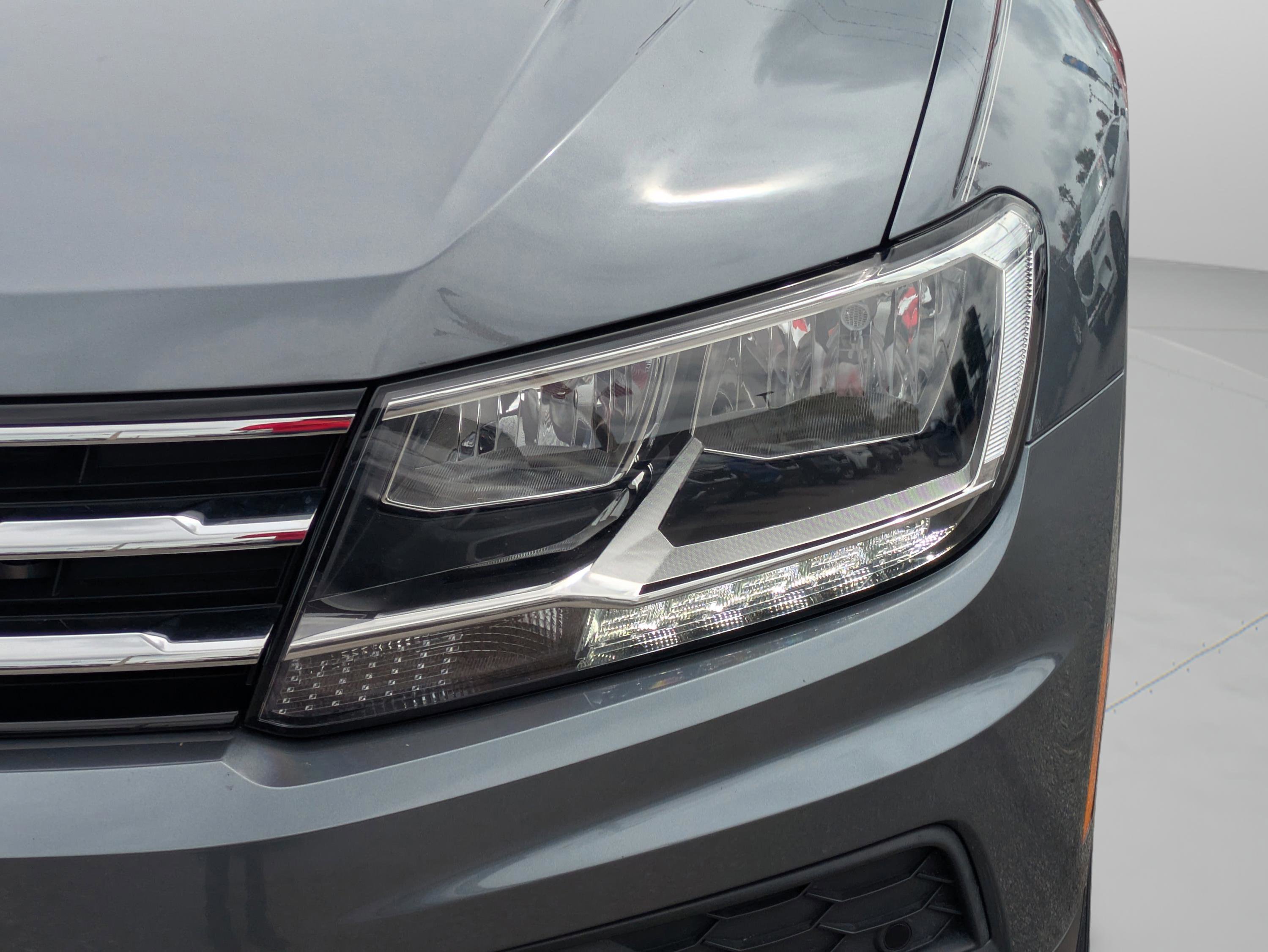 Used 2021 Volkswagen Tiguan SEL image 17