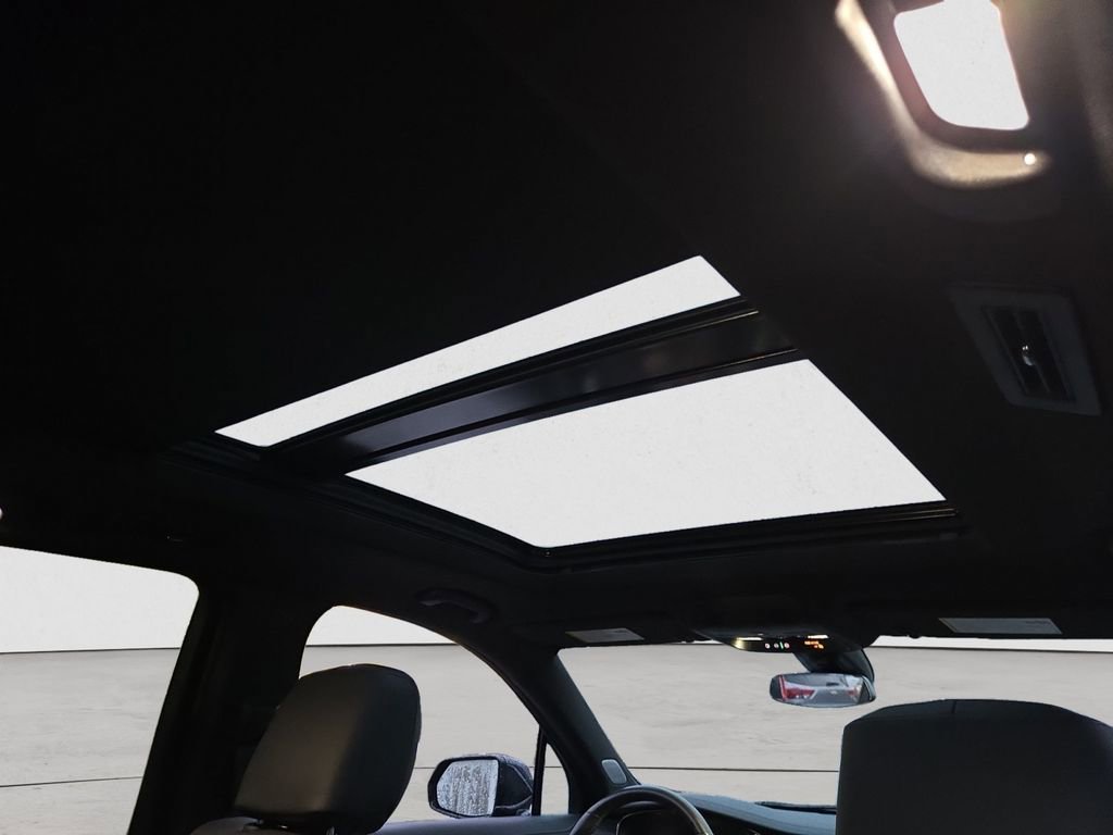 Certified 2024 Cadillac XT6 Premium Luxury AWD/4WD image 21