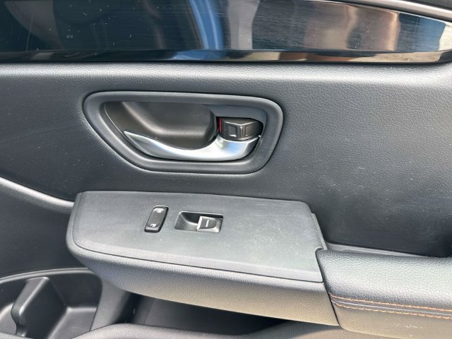 Used 2025 Honda Pilot TrailSport image 16