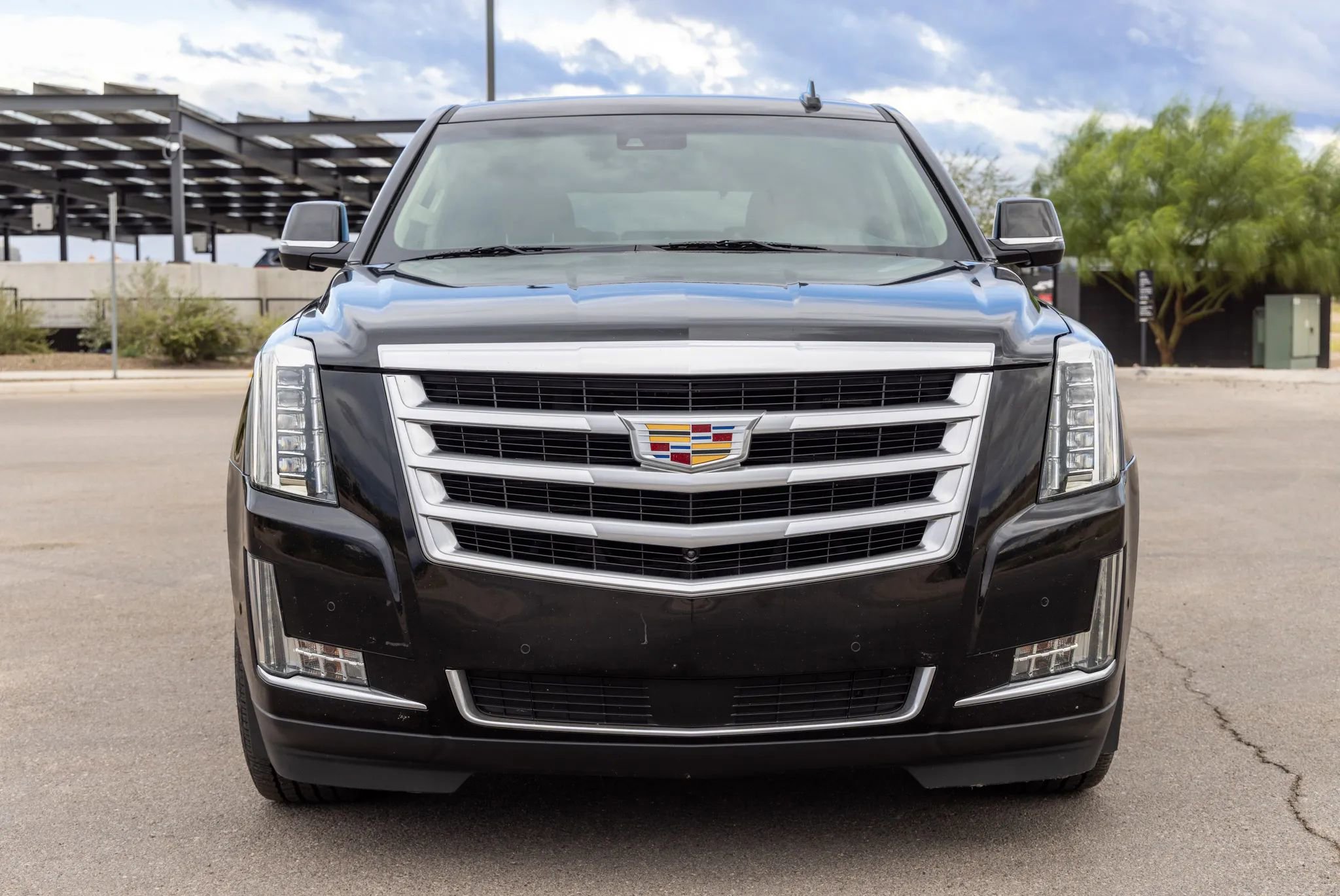 Used 2019 Cadillac Escalade Premium Luxury image 10