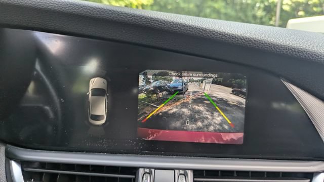 Used 2019 Alfa Romeo Giulia Ti Sport w/ Quick Order Package 22S Sport AWD/4WD image 38