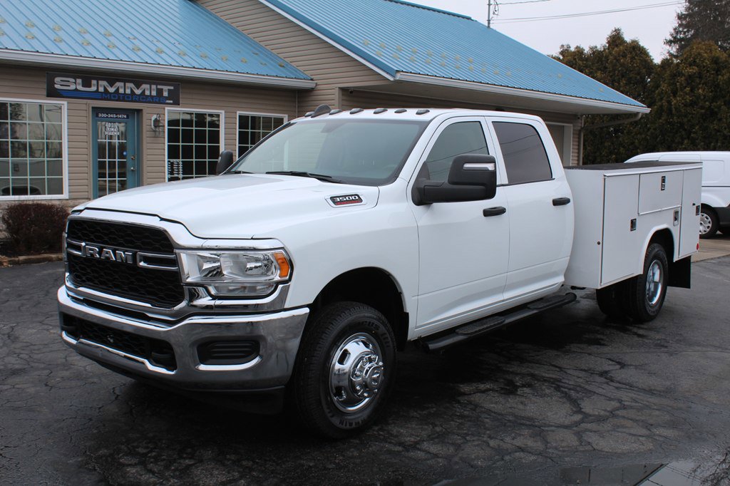 Used 2024 RAM 3500 Tradesman w/ Chrome Appearance Group