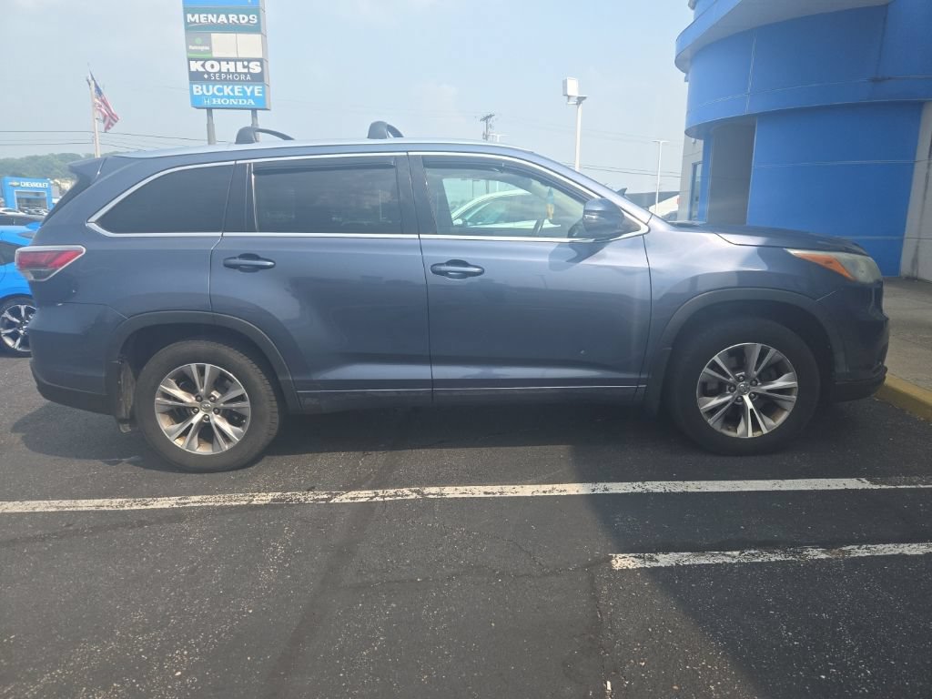 Used 2015 Toyota Highlander XLE AWD/4WD image 5