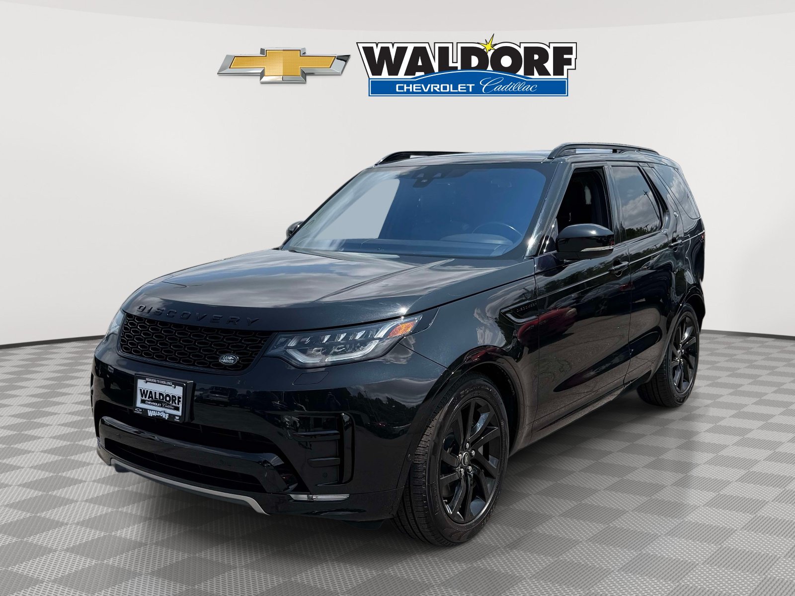 Used 2020 Land Rover Discovery Landmark AWD/4WD image 5