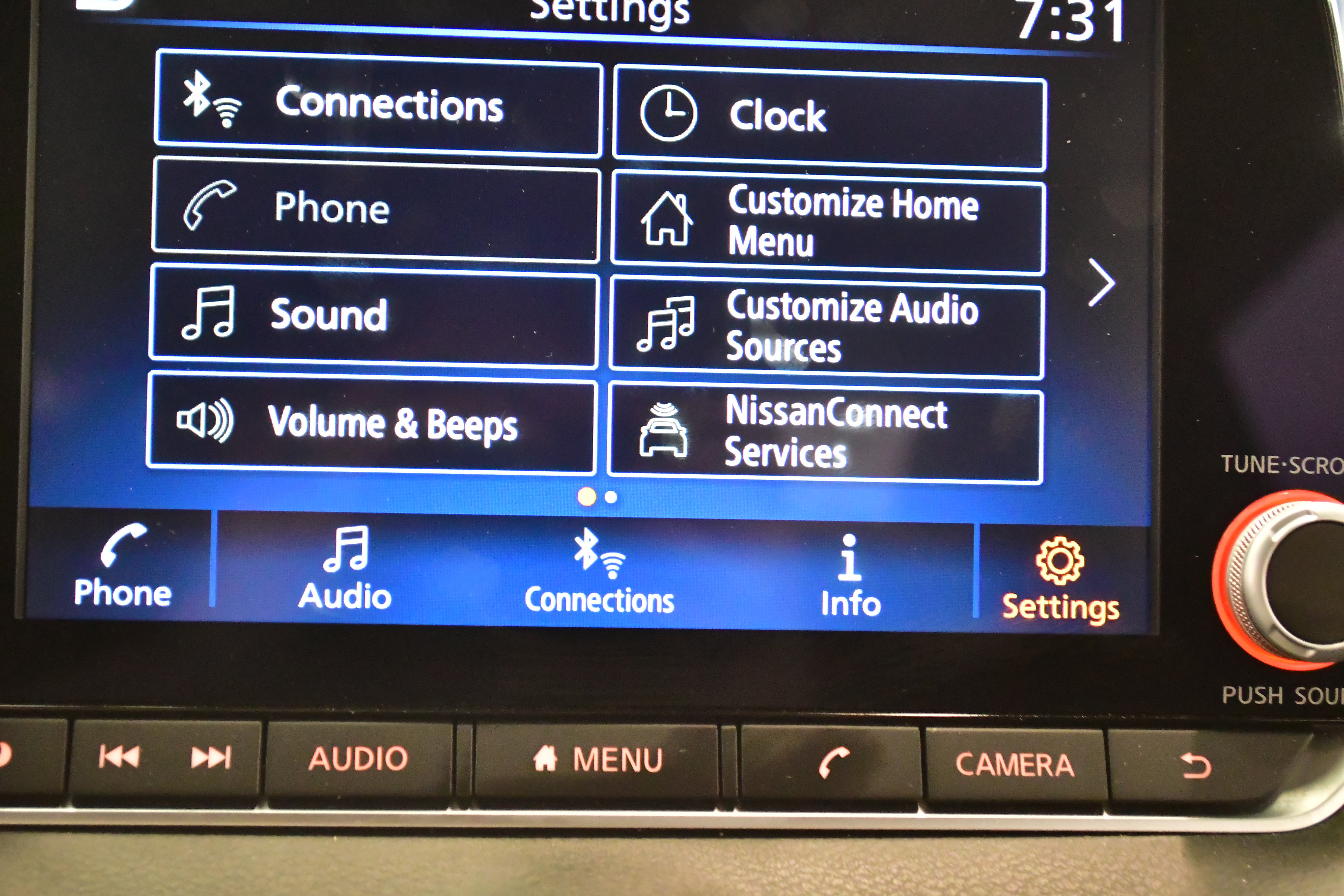 Used 2025 Nissan Sentra SV image 25