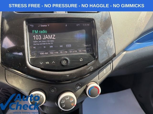 Used 2014 Chevrolet Spark LT image 18