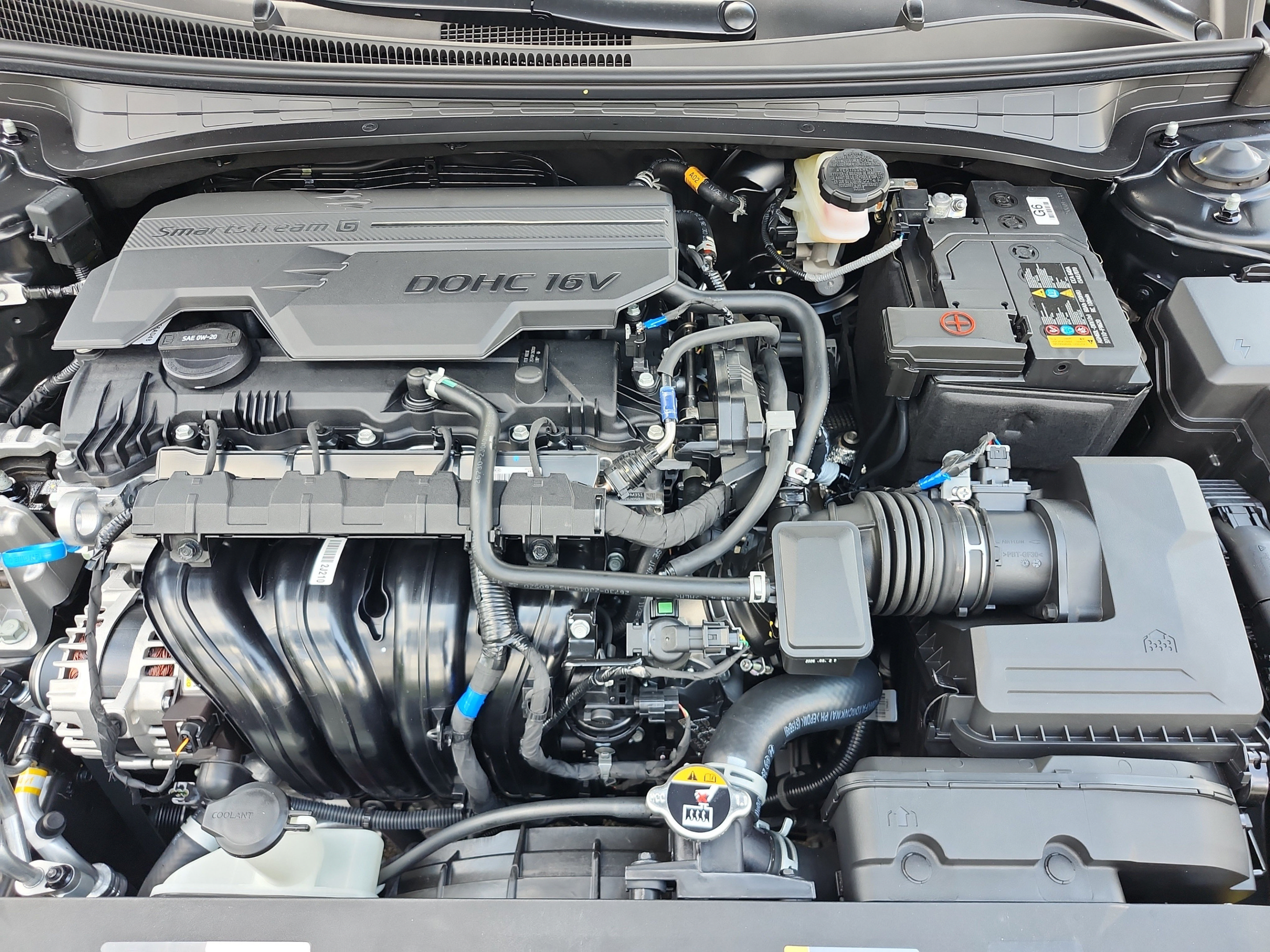 New 2026 Hyundai Elantra SEL Sport FWD image 20