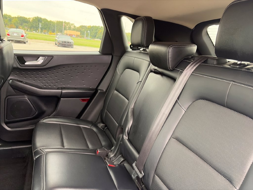 Used 2020 Ford Escape SEL AWD/4WD image 28