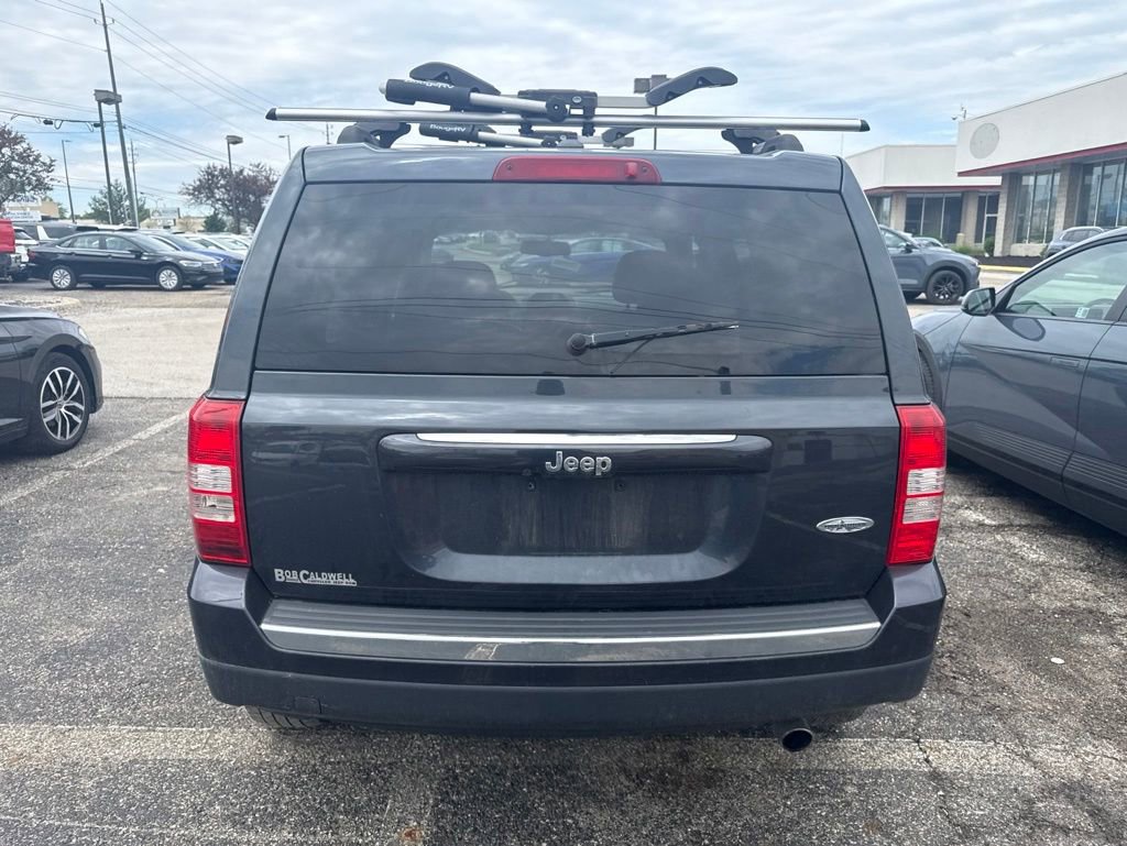 Used 2016 Jeep Patriot High Altitude FWD image 4