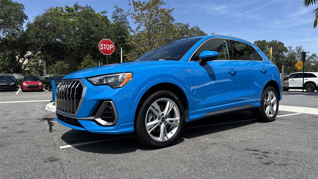 Used 2022 Audi Q3 2.0T Premium w/ Convenience Package image 29