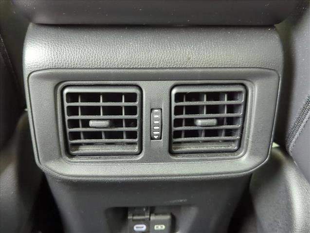 Used 2023 Toyota RAV4 Limited image 19