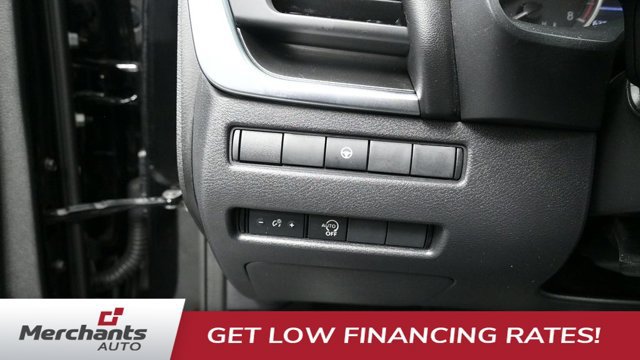 Used 2023 Nissan Rogue SV AWD/4WD image 21