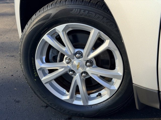 Used 2017 Chevrolet Equinox LT w/ Convenience Package image 27