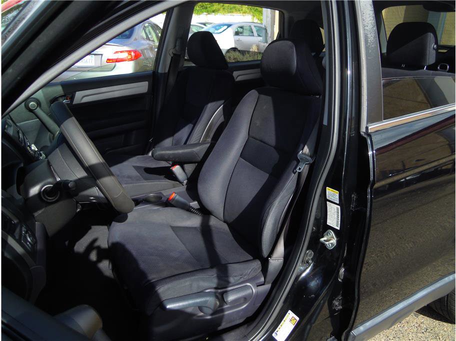 Used 2011 Honda CR-V SE image 9