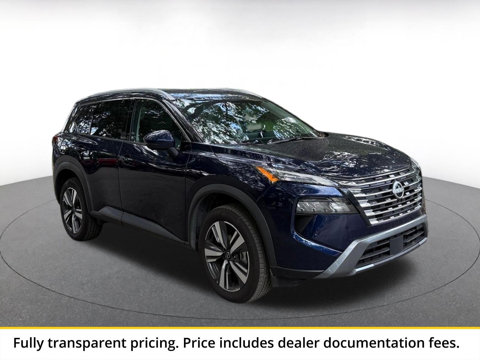 Used 2026 Nissan Rogue SL FWD image 1