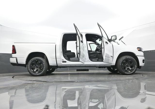New 2026 RAM 1500 4x4 Crew Cab image 70