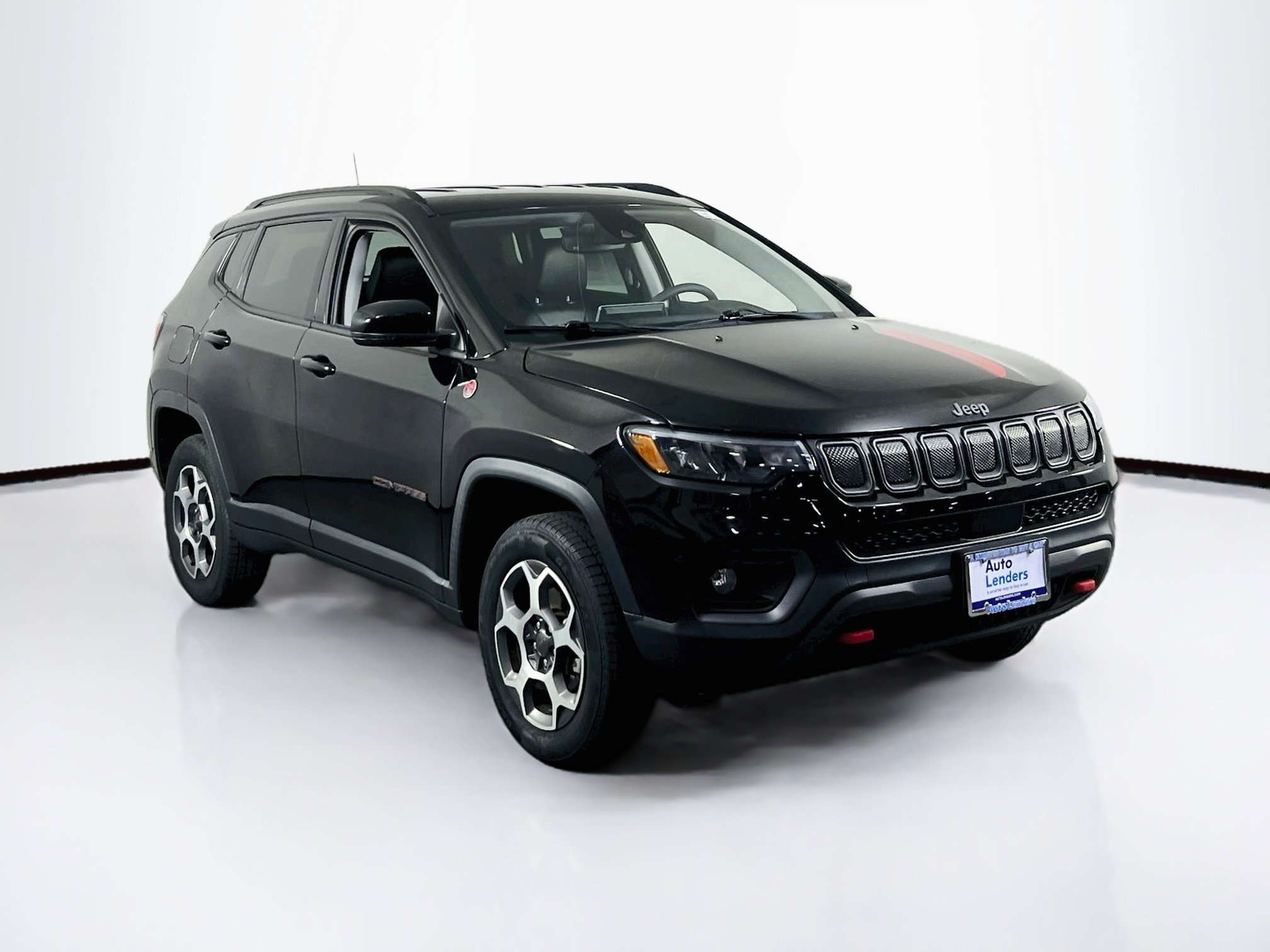 Used 2022 Jeep Compass Trailhawk AWD/4WD image 3