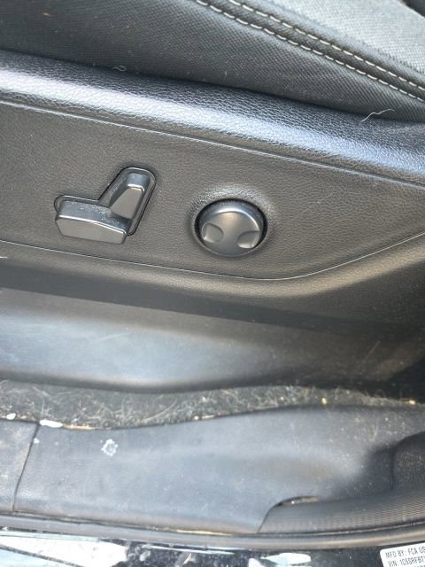 Used 2022 RAM 1500 Big Horn AWD/4WD image 14