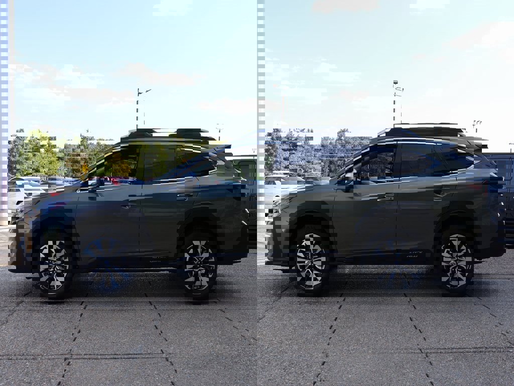 New 2025 Subaru Outback Touring XT image 3