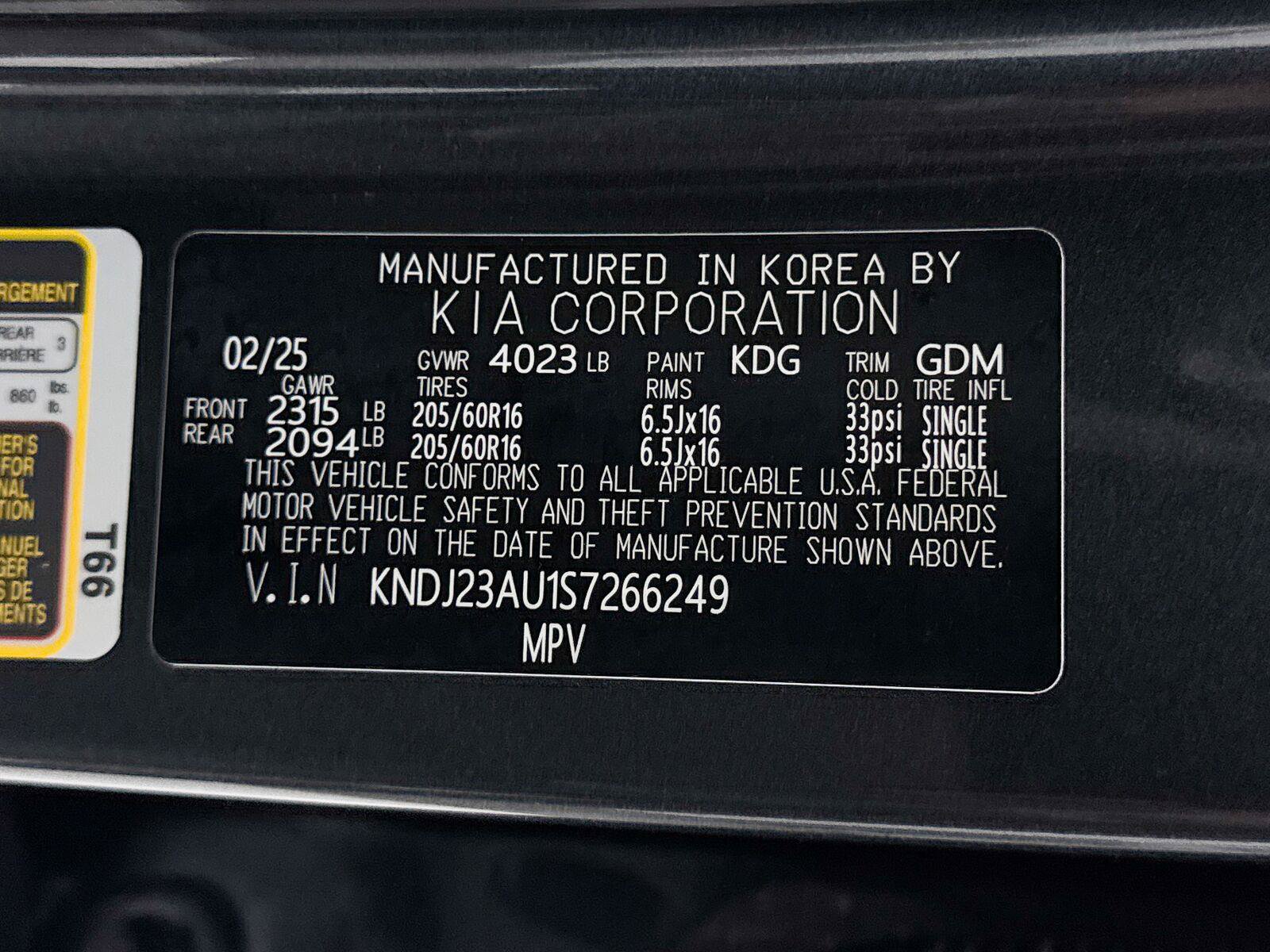 Used 2025 Kia Soul LX w/ LX Technology Package FWD image 36
