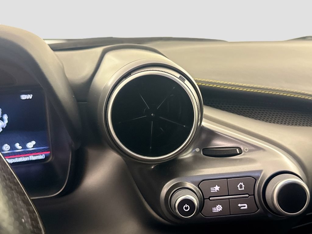 Used 2020 Ferrari F8 Tributo RWD image 27
